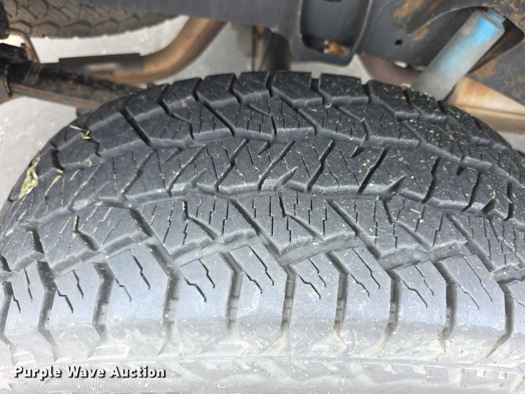 image for item EF3721 2015 Toyota Tacoma Double Cab pickup truck