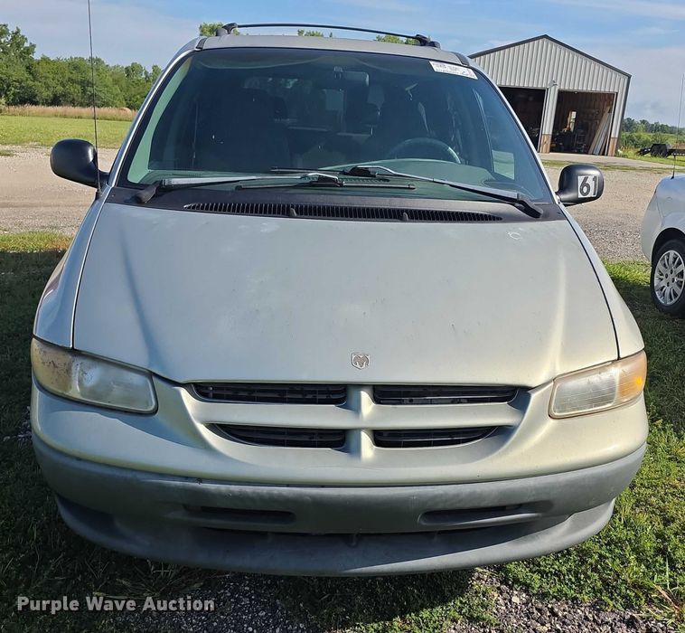 image for item EF3736 2000 Dodge Grand Caravan SE handicap accessible van