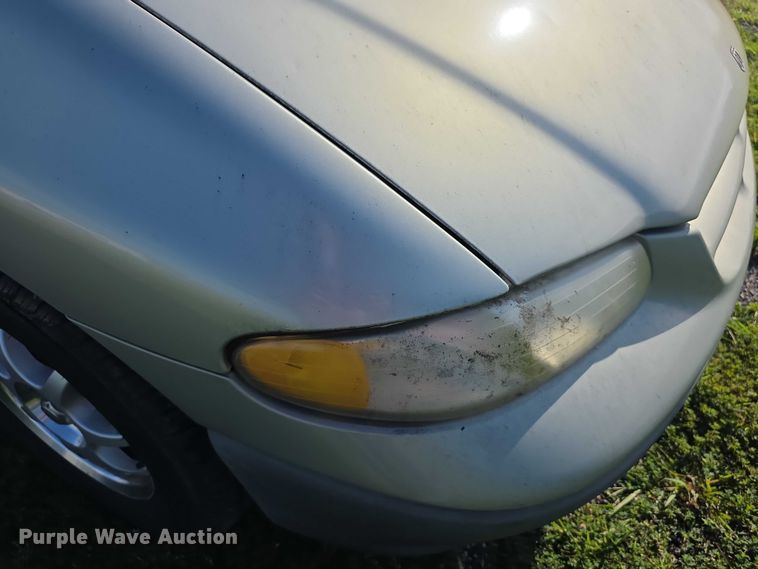 image for item EF3736 2000 Dodge Grand Caravan SE handicap accessible van