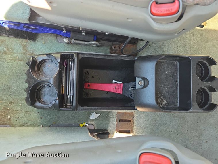 image for item EF3736 2000 Dodge Grand Caravan SE handicap accessible van