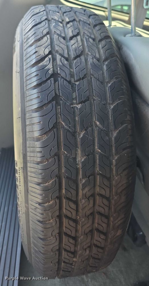 image for item EF3736 2000 Dodge Grand Caravan SE handicap accessible van