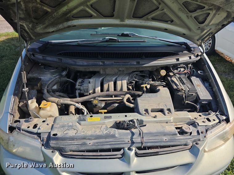 image for item EF3736 2000 Dodge Grand Caravan SE handicap accessible van