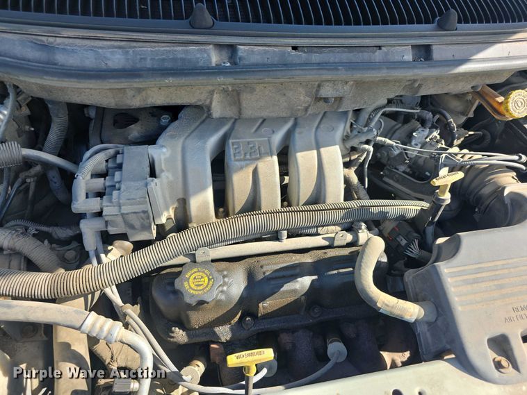 image for item EF3736 2000 Dodge Grand Caravan SE handicap accessible van