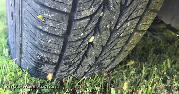 image for item EF3736 2000 Dodge Grand Caravan SE handicap accessible van