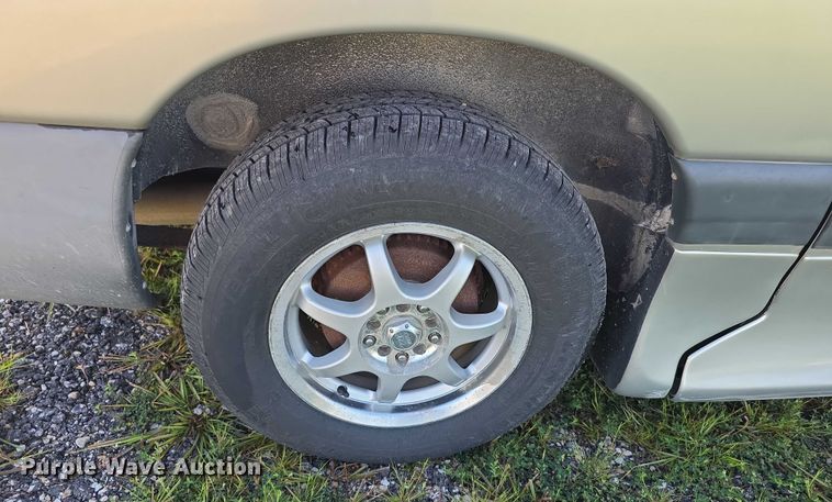 image for item EF3736 2000 Dodge Grand Caravan SE handicap accessible van