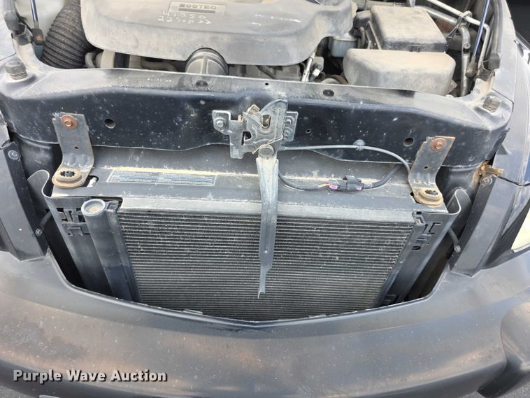 image for item EF3740 2009 Chevrolet HHR LS SUV