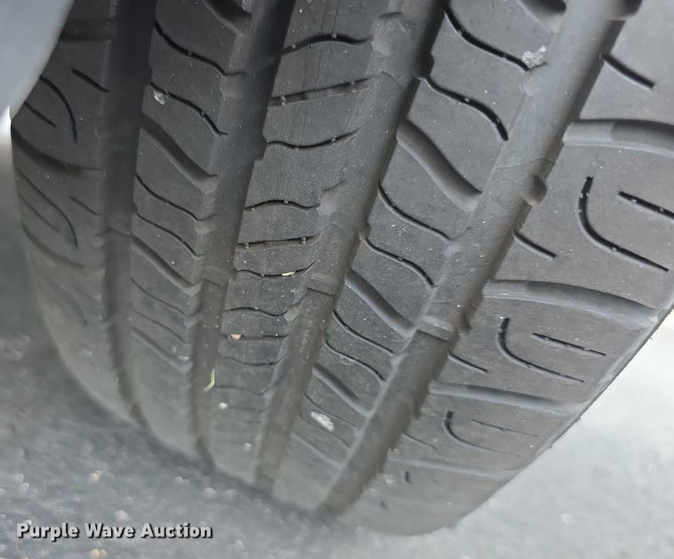 image for item EF3740 2009 Chevrolet HHR LS SUV