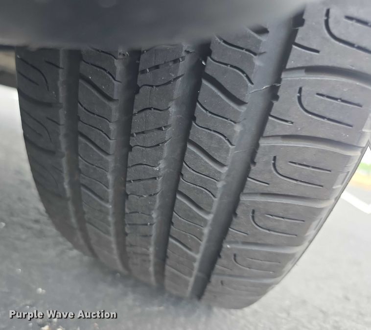 image for item EF3740 2009 Chevrolet HHR LS SUV