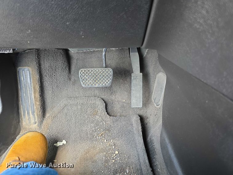 image for item EF3741 2009 Chevrolet HHR LS SUV