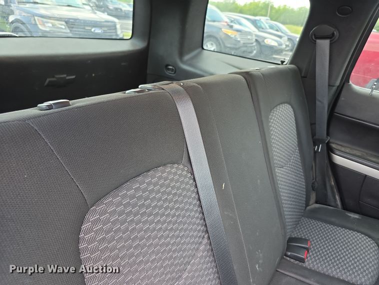 image for item EF3741 2009 Chevrolet HHR LS SUV