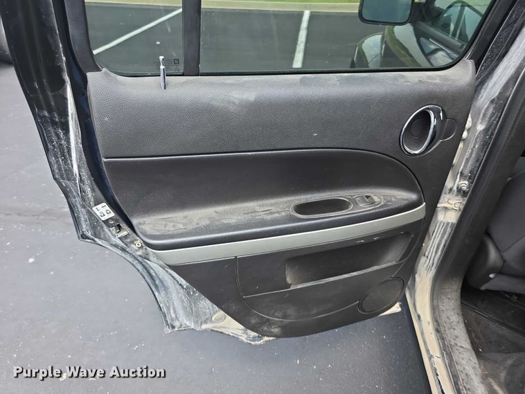 image for item EF3741 2009 Chevrolet HHR LS SUV