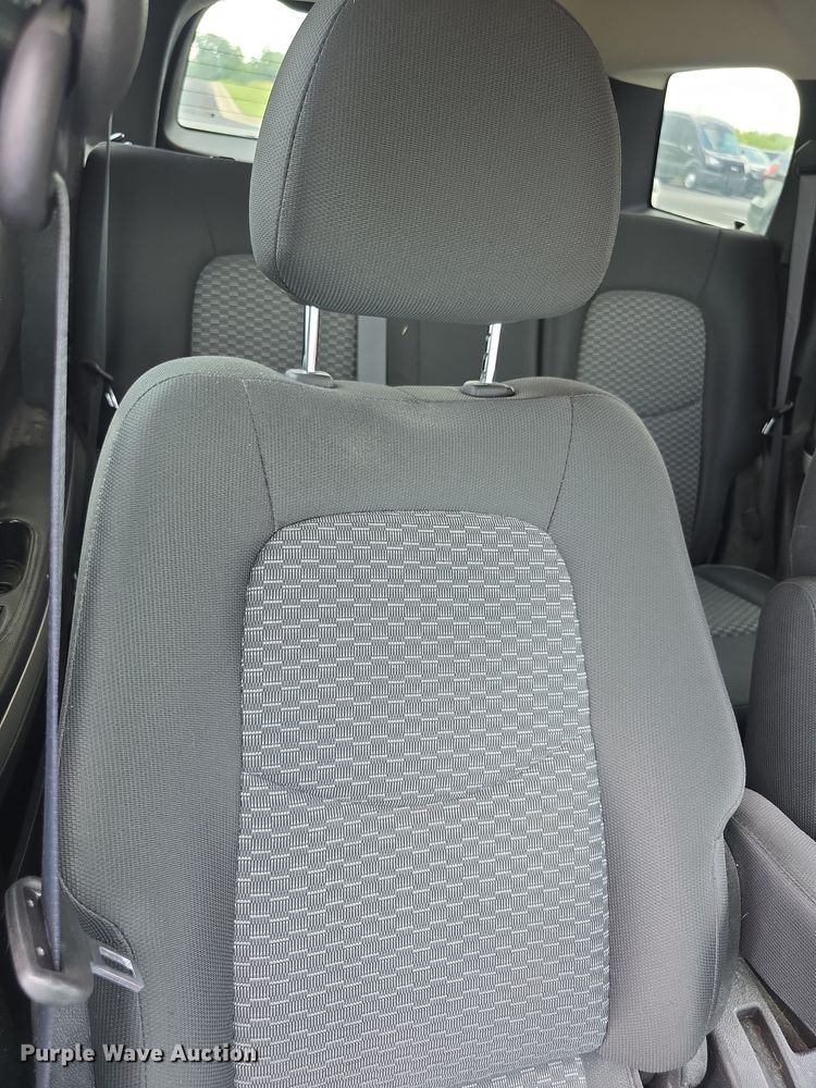 image for item EF3741 2009 Chevrolet HHR LS SUV