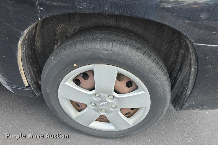 image for item EF3741 2009 Chevrolet HHR LS SUV