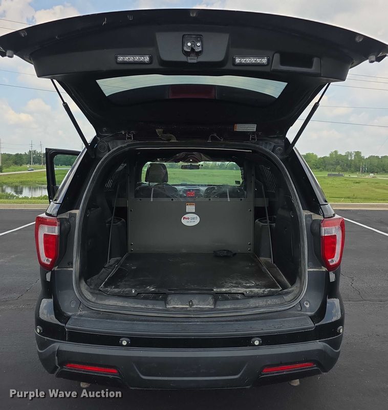 image for item EF3744 2018 Ford Explorer Police Interceptor  SUV