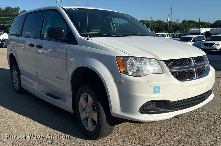 image for item EG8133 2019 Dodge Grand Caravan handicap accessible van