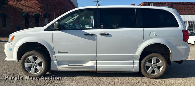 image for item EG8133 2019 Dodge Grand Caravan handicap accessible van