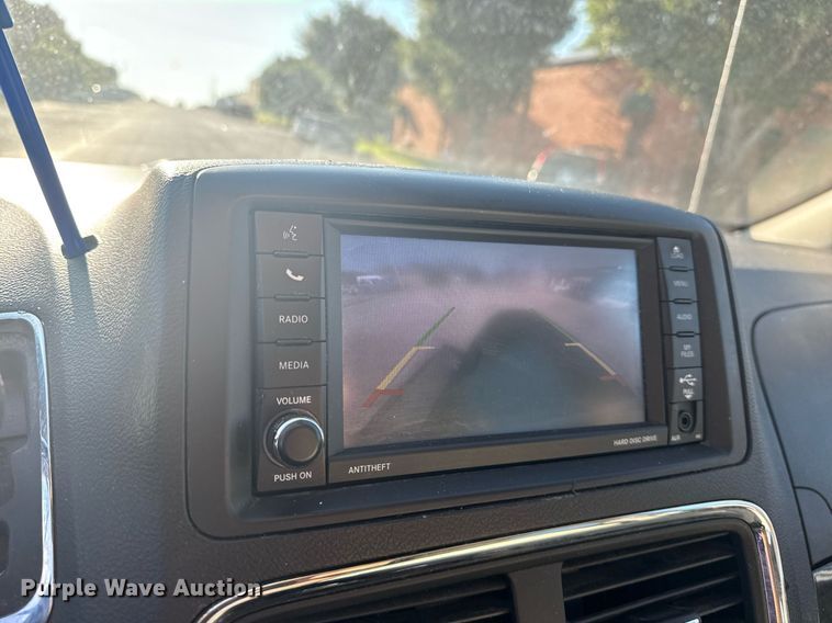 image for item EG8133 2019 Dodge Grand Caravan handicap accessible van