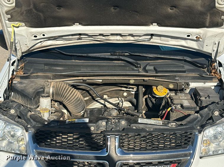 image for item EG8133 2019 Dodge Grand Caravan handicap accessible van