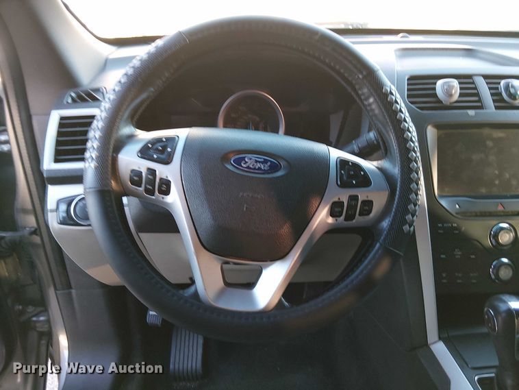image for item EG8552 2011 Ford Explorer SUV