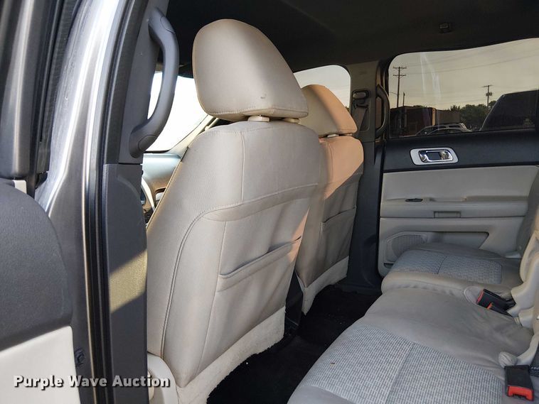 image for item EG8552 2011 Ford Explorer SUV