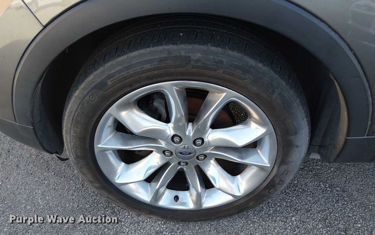 image for item EG8552 2011 Ford Explorer SUV