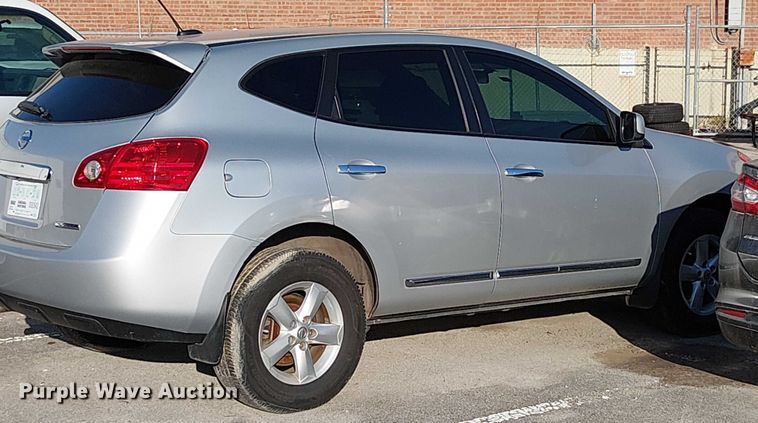 image for item EG8553 2013 Nissan Rogue SUV