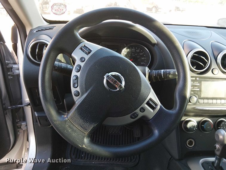 image for item EG8553 2013 Nissan Rogue SUV