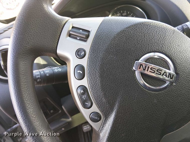 image for item EG8553 2013 Nissan Rogue SUV