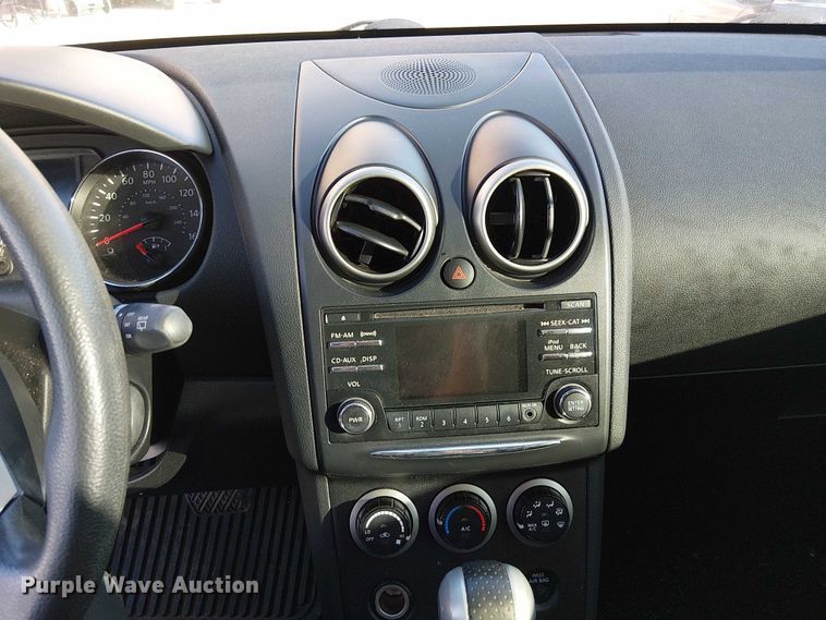 image for item EG8553 2013 Nissan Rogue SUV