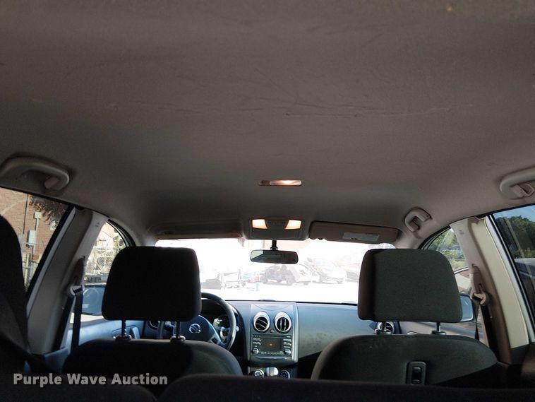 image for item EG8553 2013 Nissan Rogue SUV