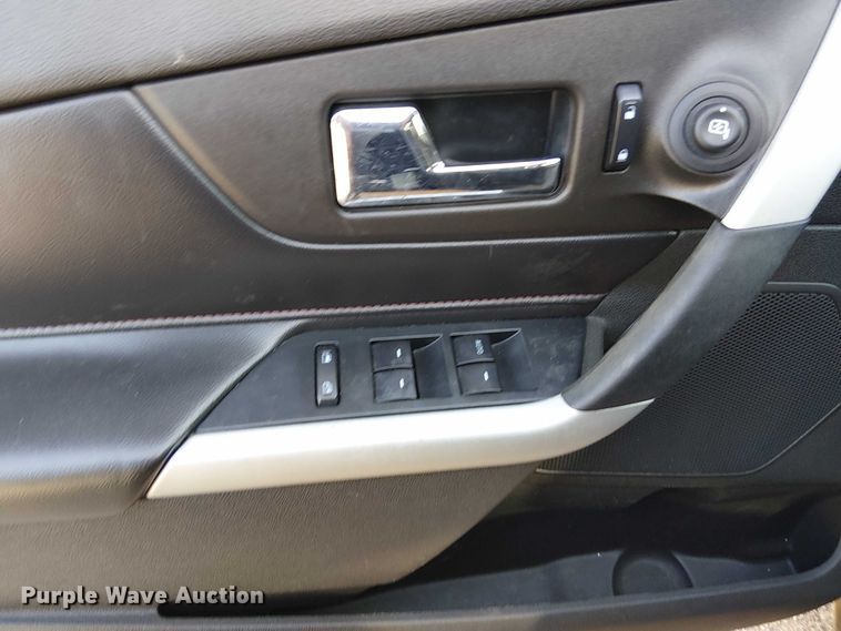 image for item EG8554 2011 Ford Edge SUV