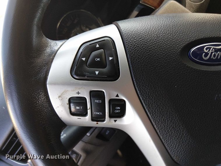 image for item EG8554 2011 Ford Edge SUV