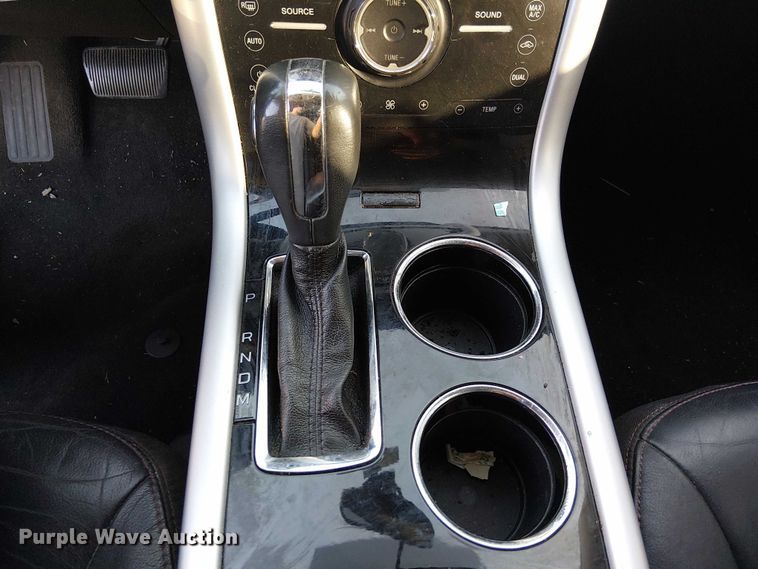 image for item EG8554 2011 Ford Edge SUV