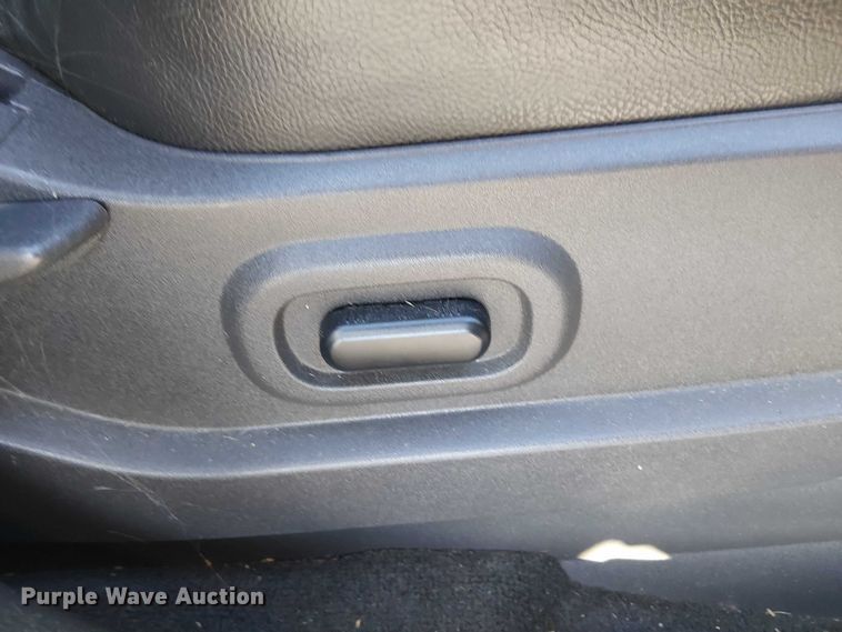 image for item EG8554 2011 Ford Edge SUV