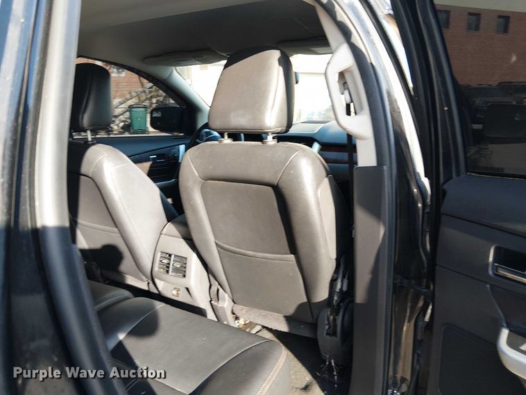 image for item EG8554 2011 Ford Edge SUV