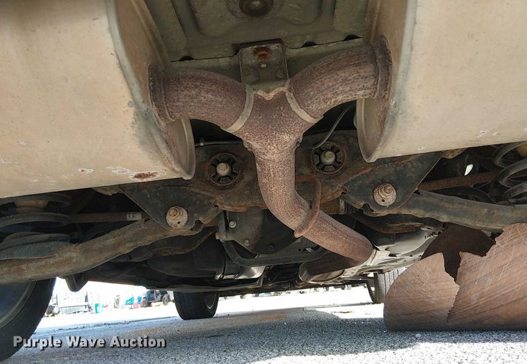 image for item EG8554 2011 Ford Edge SUV