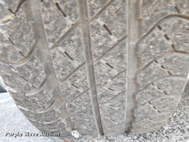 image for item EG8554 2011 Ford Edge SUV