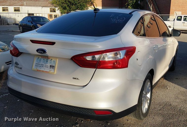 image for item EG8555 2012 Ford Focus 