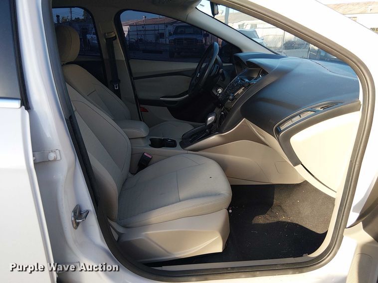 image for item EG8555 2012 Ford Focus 