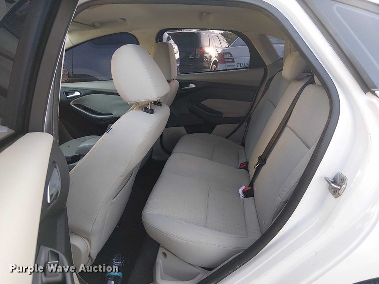 image for item EG8555 2012 Ford Focus 