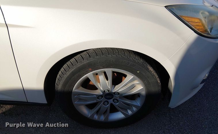image for item EG8555 2012 Ford Focus 