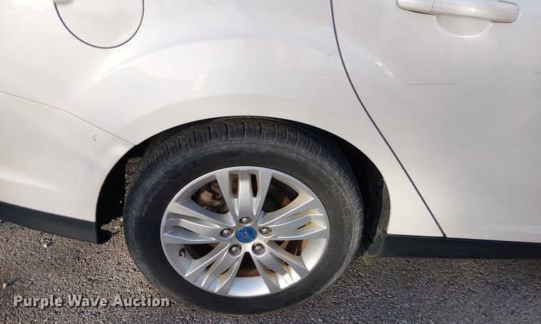 image for item EG8555 2012 Ford Focus 