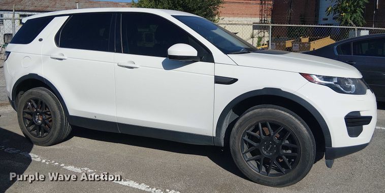 image for item EG8556 2017 Land Rover Discovery Sport SUV