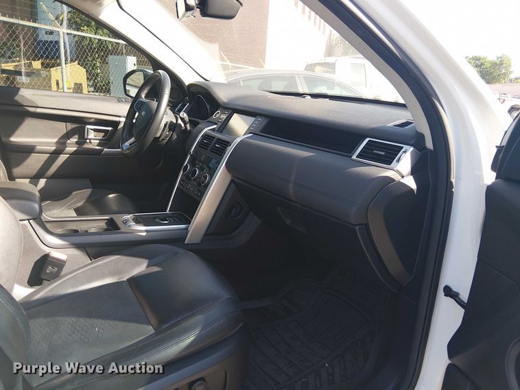 image for item EG8556 2017 Land Rover Discovery Sport SUV