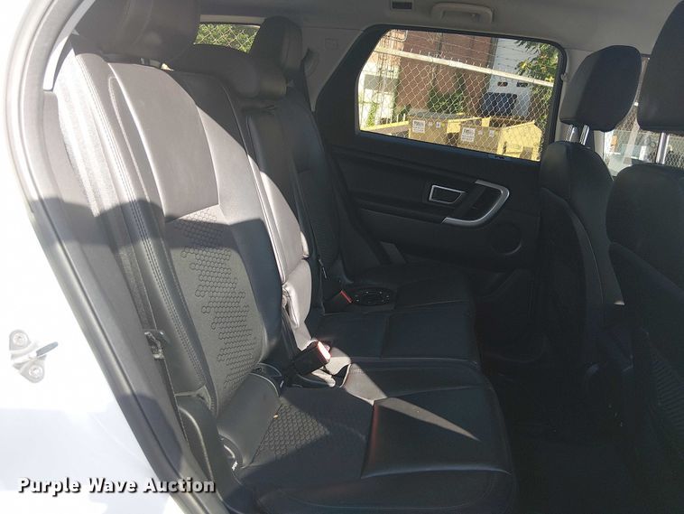 image for item EG8556 2017 Land Rover Discovery Sport SUV