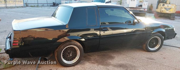 image for item EG8557 1984 Buick Regal 