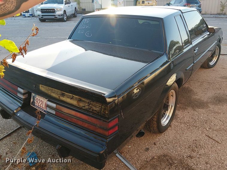 image for item EG8557 1984 Buick Regal 