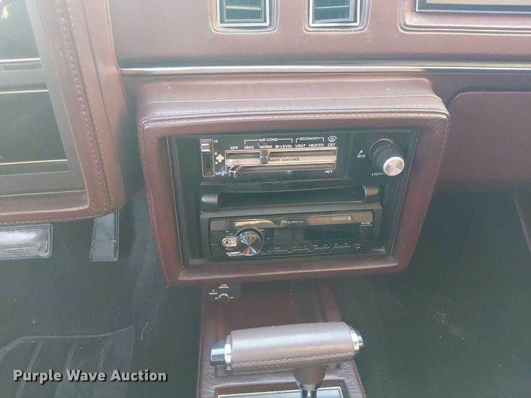 image for item EG8557 1984 Buick Regal 