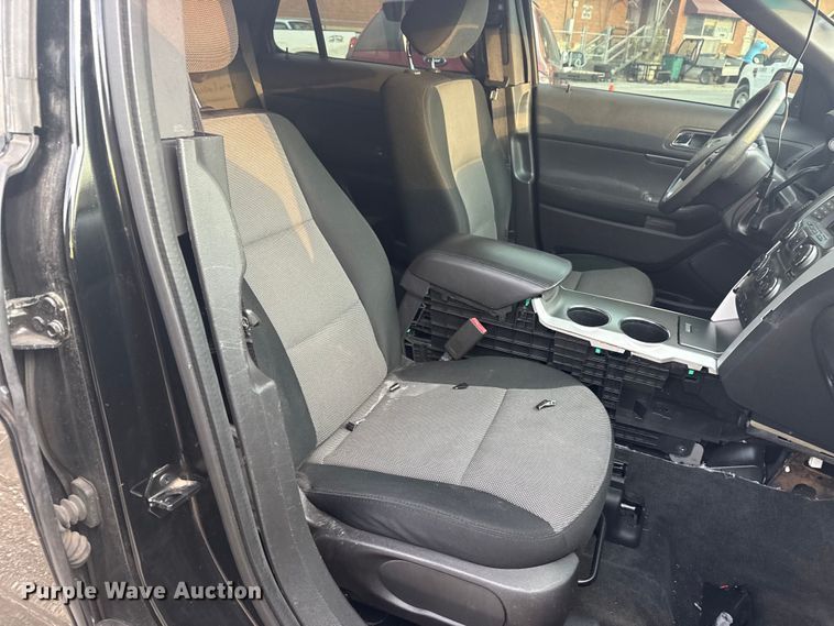 image for item EG8568 2014 Ford Explorer Police Interceptor SUV