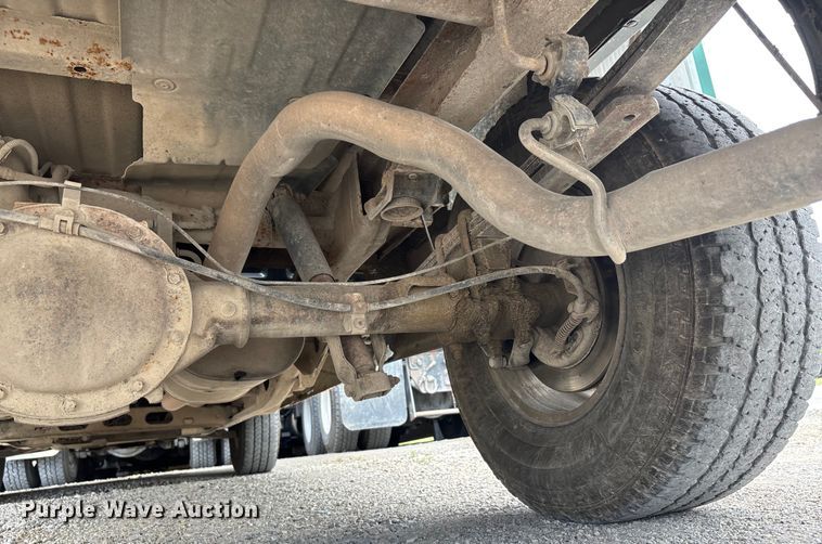 image for item EJ7632 2004 Chevrolet Silverado 1500 Ext. Cab pickup truck